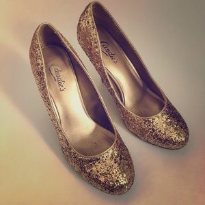 Gold glitter party heels!